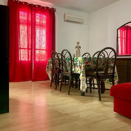 Lugio Apartment *